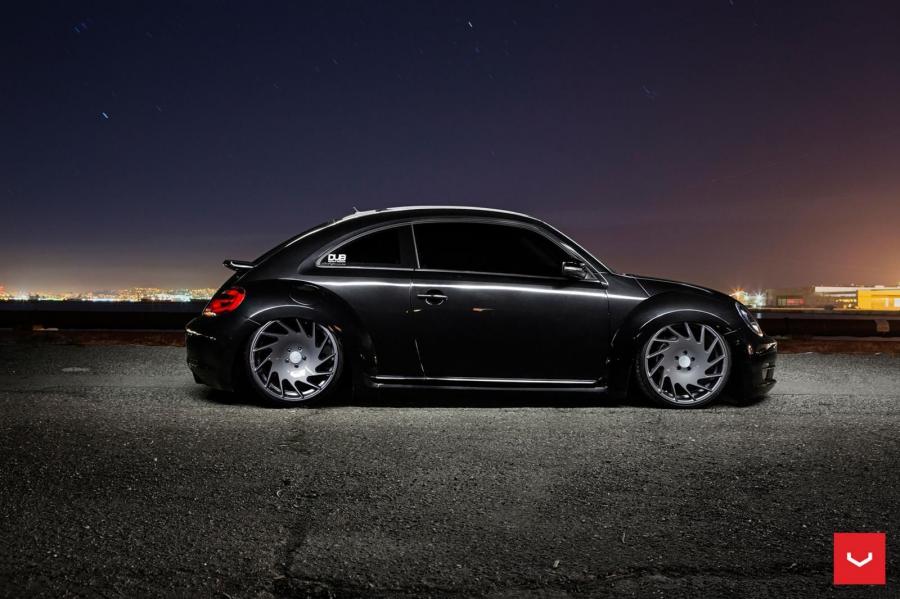  Volkswagen Beetle on Vossen Wheels (VLE1) 2015 года  (фото 6 из 7)